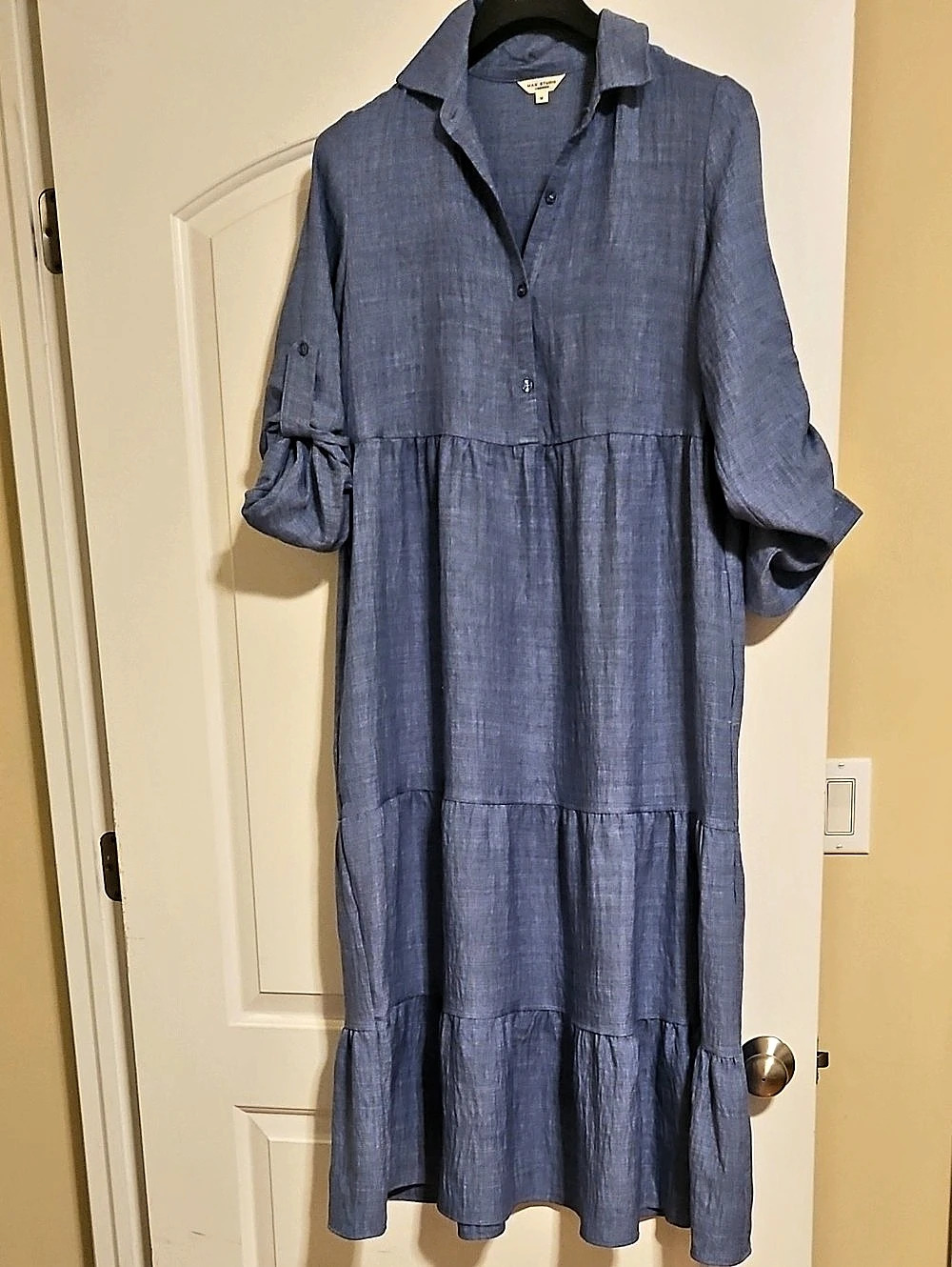 Max Studio Tiered Maxi Dress in Blue Size Medium Like New
